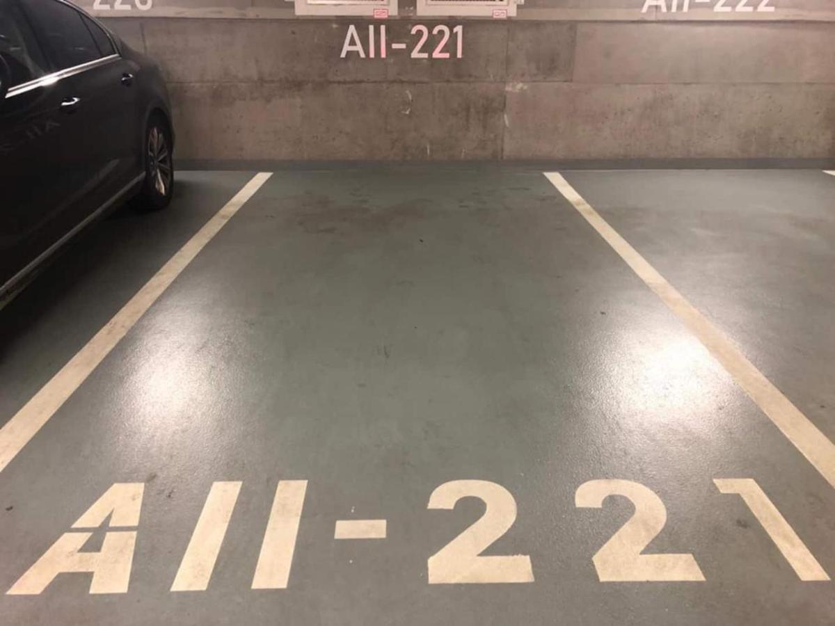 Urban C707, Free Garage Parking Братислава